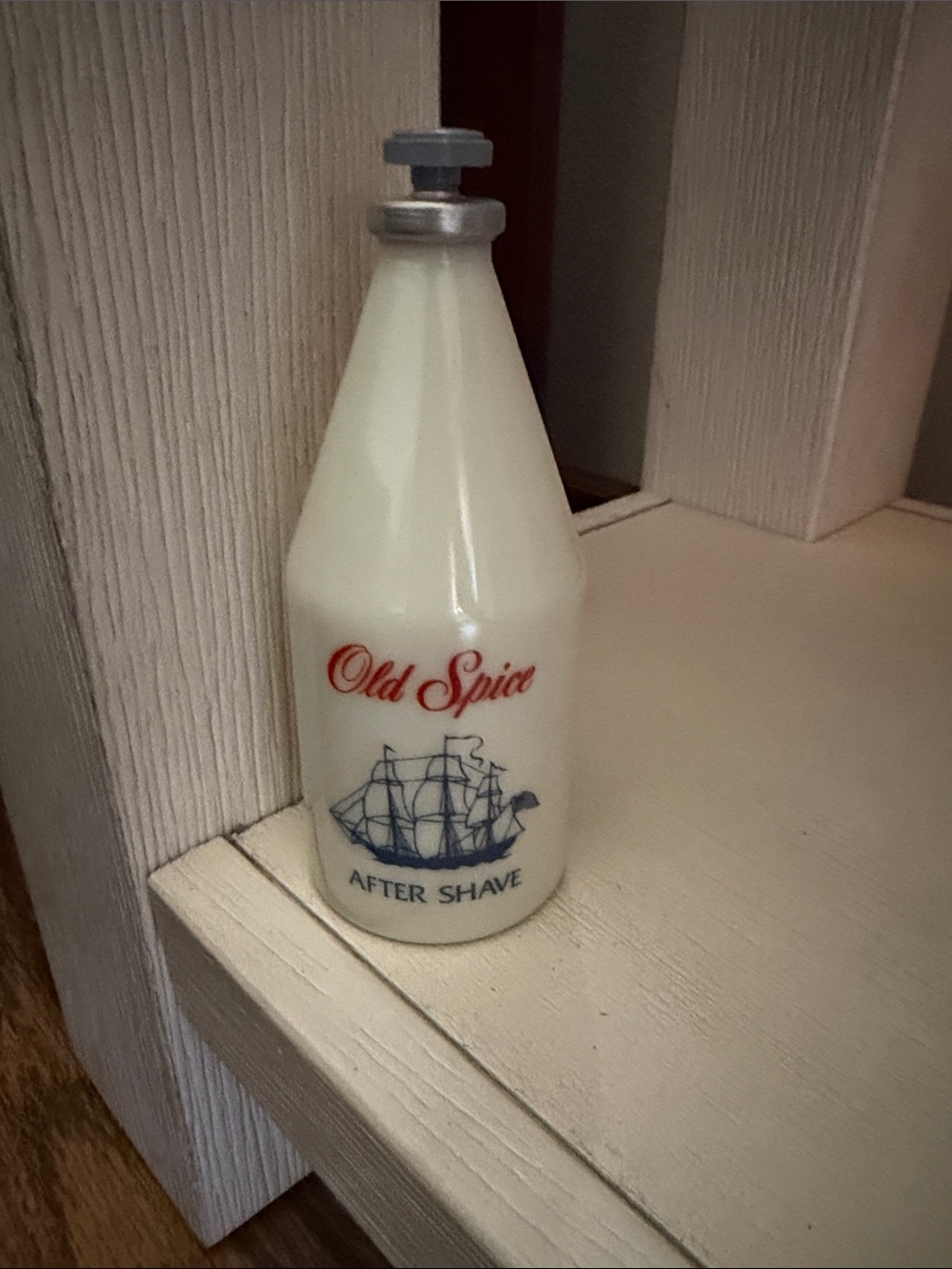 Vintage Old Spice Long Lasting Cologne -
4.25 oz-Shulton Inc , Clifton NJ